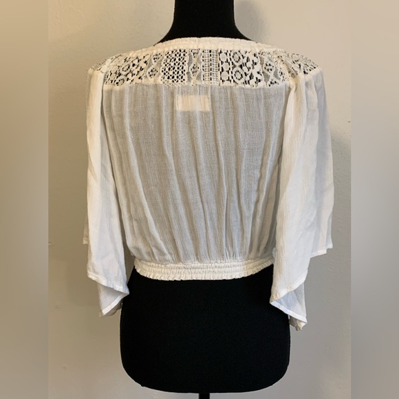 Hollister Bat Sleeve Crop - Picture 3 of 4